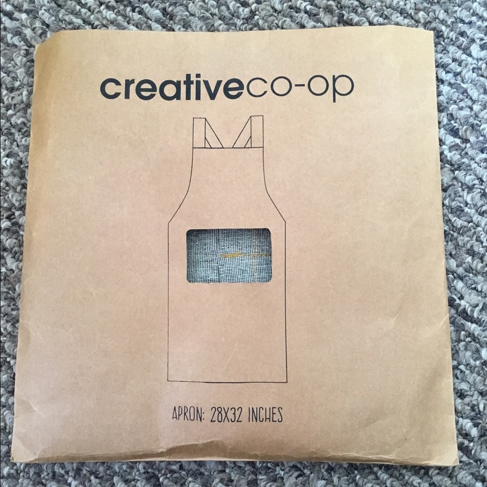Creative co-op Apron